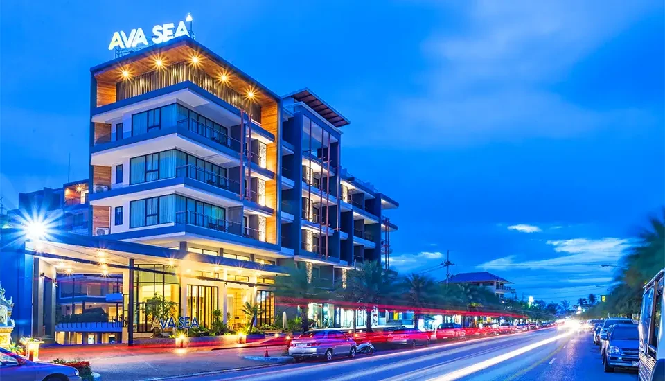 هتل آوا سی ریزورت